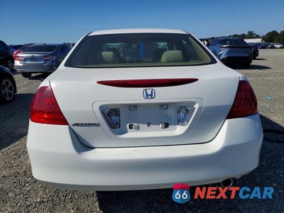 Zdjęcie 6 z 12 samochodu: 2007 HONDA ACCORD LX VIN:JHMCM56407C023049 - miniatura