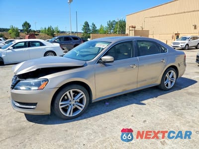 2015 VOLKSWAGEN PASSAT SE 1VWBV7A33FC038743 - główne zdjęcie licytacji z USA - miniatura