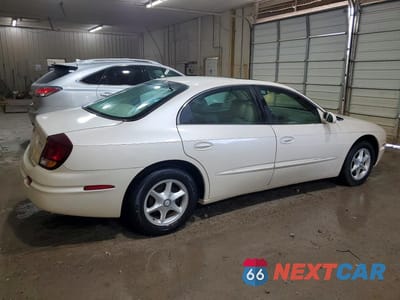 Trzecie zdjęcie samochodu z tyłu: 2002 OLDSMOBILE AURORA VIN:1G3GR64H524128107 - miniatura