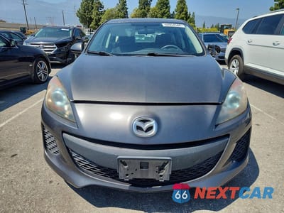 Piąte zdjęcie samochodu w środku: 2013 MAZDA 3 I VIN:JM1BL1LP0D1792231 - miniatura