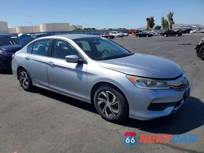 Czwarte zdjęcie samochodu z boku: 2017 HONDA ACCORD LX VIN:1HGCR2F34HA029265 - miniatura