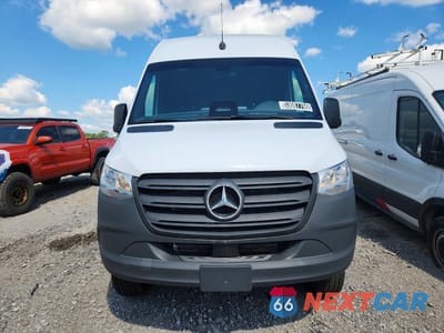 Piąte zdjęcie samochodu w środku: 2025 MERCEDES-BENZ SPRINTER 2500 VIN:W1Y4NCVY4ST202906 - miniatura