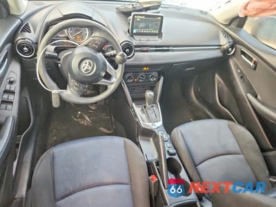 Zdjęcie 8 z 12 samochodu: 2017 TOYOTA YARIS IA BASE VIN:3MYDLBYV6HY191334 - miniatura