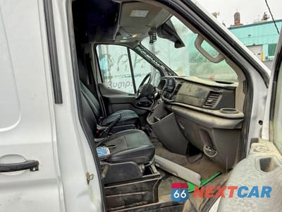 Piąte zdjęcie samochodu w środku: 2020 FORD TRANSIT T-350 VIN:1FTBW3U80LKA17026 - miniatura