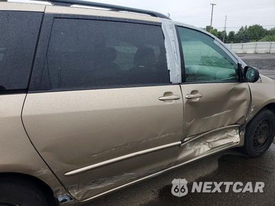 Zdjęcie 10 z 12 samochodu: 2005 TOYOTA SIENNA LE 7 PASSENGER VIN:5TDZA23C85S233568 - miniatura