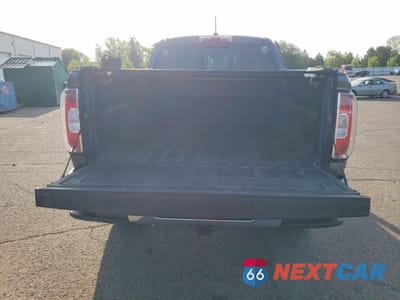 Zdjęcie 6 z 13 samochodu: 2016 GMC CANYON SLT VIN:1GTG6DE38G1335762 - miniatura