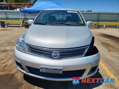 Piąte zdjęcie samochodu w środku: 2011 NISSAN VERSA 1.8 S VIN:3N1BC1AP0BL451083 - miniatura
