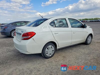 Trzecie zdjęcie samochodu z tyłu: 2019 MITSUBISHI MIRAGE G4 ES VIN:ML32F3FJ9KHF07188 - miniatura