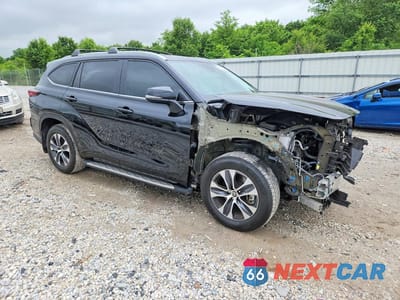 Czwarte zdjęcie samochodu z boku: 2024 TOYOTA HIGHLANDER XLE VIN:5TDKDRBH9RS566902 - miniatura