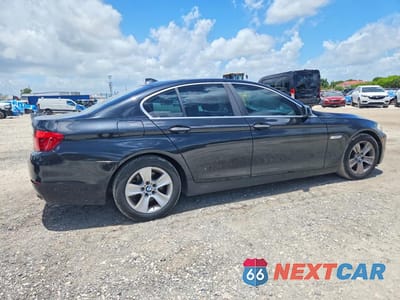 Trzecie zdjęcie samochodu z tyłu: 2013 BMW 528 I VIN:WBAXG5C5XDD229831 - miniatura