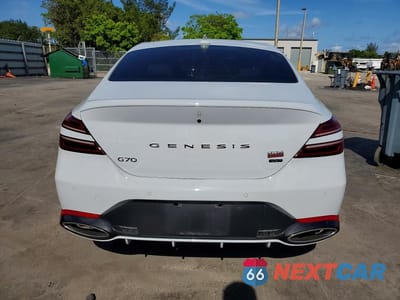 Zdjęcie 6 z 12 samochodu: 2022 GENESIS G70 3.3T STANDARD VIN:KMTG54TE5NU085675 - miniatura