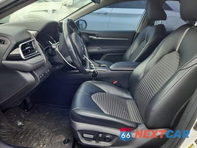 Zdjęcie 7 z 13 samochodu: 2021 TOYOTA CAMRY SE VIN:4T1G11AK2MU567855 - miniatura