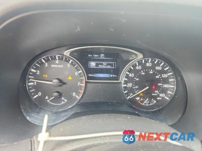 Zdjęcie 9 z 12 samochodu: 2019 NISSAN PATHFINDER S VIN:5N1DR2MM4KC652178 - miniatura