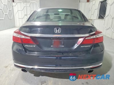 Zdjęcie 6 z 12 samochodu: 2017 HONDA ACCORD SPORT VIN:1HGCR2F56HA268334 - miniatura