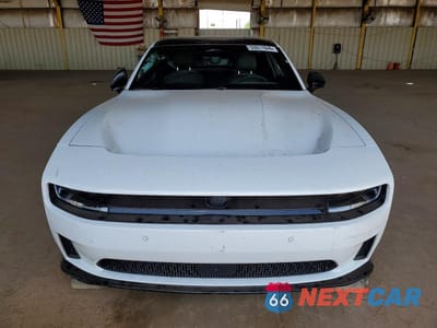 Piąte zdjęcie samochodu w środku: 2025 DODGE CHARGER DAYTONA R VIN:2C3CDBCK1SR537094 - miniatura