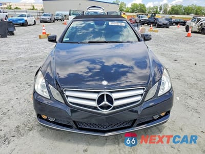 Piąte zdjęcie samochodu w środku: 2011 MERCEDES-BENZ E 350 VIN:WDDKK5GF3BF069488 - miniatura