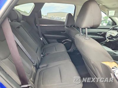 Zdjęcie 11 z 13 samochodu: 2023 HYUNDAI TUCSON SEL VIN:5NMJBCAE3PH170079 - miniatura