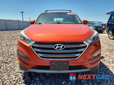 Piąte zdjęcie samochodu w środku: 2016 HYUNDAI TUCSON LIMITED VIN:KM8J33A24GU074825 - miniatura