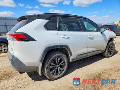 Trzecie zdjęcie samochodu z tyłu: 2023 TOYOTA RAV4 XSE VIN:2T35WRFV5PW166242 - miniatura