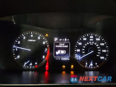 Zdjęcie 9 z 13 samochodu: 2016 HYUNDAI SONATA SPORT VIN:5NPE34AF9GH426581 - miniatura
