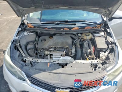 Zdjęcie 11 z 12 samochodu: 2017 CHEVROLET CRUZE LT VIN:1G1BE5SMXH7229434 - miniatura