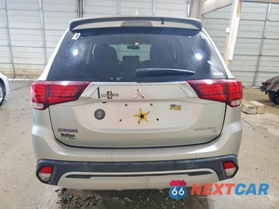 Zdjęcie 6 z 14 samochodu: 2019 MITSUBISHI OUTLANDER SE VIN:JA4AZ3A31KZ055375 - miniatura