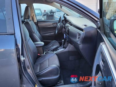 Piąte zdjęcie samochodu w środku: 2015 TOYOTA COROLLA S PLUS VIN:5YFBURHE6FP316535 - miniatura