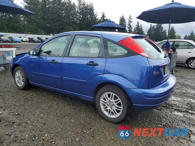 Drugie zdjęcie samochodu z przodu: 2004 FORD FOCUS ZX5 VIN:3FAFP37304R112400 - miniatura