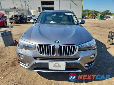Piąte zdjęcie samochodu w środku: 2017 BMW X3 XDRIVE28I VIN:5UXWX9C33H0W75660 - miniatura