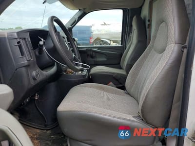 Zdjęcie 7 z 13 samochodu: 2009 CHEVROLET EXPRESS G3500 VIN:1GBJG31K491101488 - miniatura