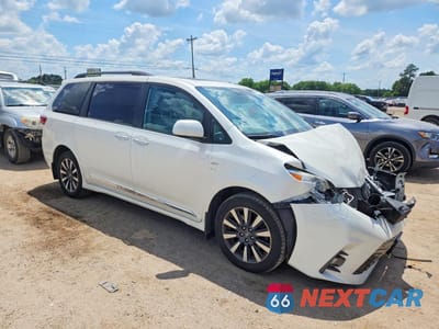 Czwarte zdjęcie samochodu z boku: 2020 TOYOTA SIENNA XLE 7-PASSENGER VIN:5TDDZ3DC5LS235721 - miniatura