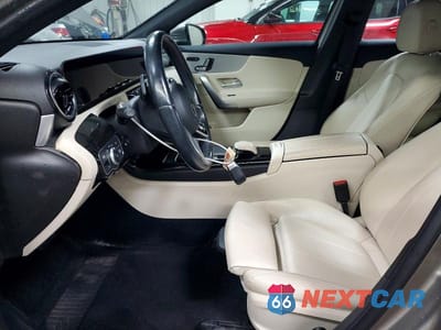 Zdjęcie 7 z 12 samochodu: 2019 MERCEDES-BENZ A 220 4MATIC VIN:WDD3G4FB5KW018945 - miniatura