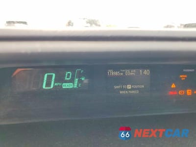 Zdjęcie 9 z 13 samochodu: 2013 TOYOTA PRIUS C ONE VIN:JTDKDTB30D1054324 - miniatura
