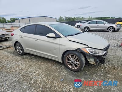 Czwarte zdjęcie samochodu z boku: 2018 HYUNDAI ELANTRA SEL VIN:KMHD84LF8JU585272 - miniatura