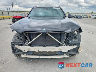 Piąte zdjęcie samochodu w środku: 2021 BMW X3 SDRIVE30I VIN:5UXTY3C02M9F26359 - miniatura