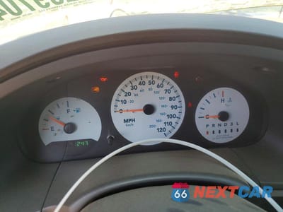 Zdjęcie 9 z 13 samochodu: 2005 DODGE GRAND CARAVAN SE VIN:2D4GP24R65R308742 - miniatura