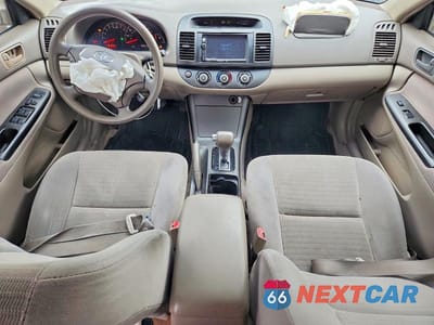Zdjęcie 8 z 12 samochodu: 2005 TOYOTA CAMRY LE VIN:4T1BE30K45U398936 - miniatura
