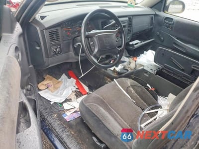 Zdjęcie 8 z 12 samochodu: 2001 DODGE DAKOTA VIN:1B7GL22X91S287551 - miniatura