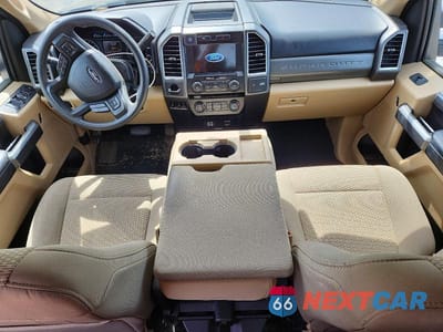 Zdjęcie 8 z 13 samochodu: 2017 FORD F250 SUPER DUTY VIN:1FT7W2A66HEE83469 - miniatura