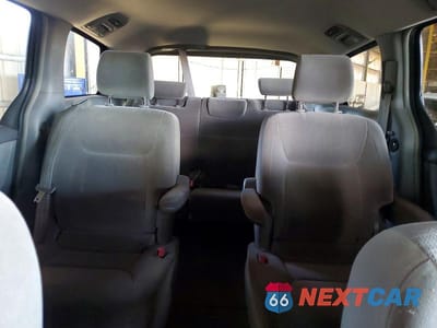 Zdjęcie 10 z 13 samochodu: 2004 TOYOTA SIENNA LE 7 PASSENGER VIN:5TDZA23C14S130409 - miniatura