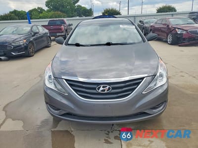 Piąte zdjęcie samochodu w środku: 2013 HYUNDAI SONATA GLS VIN:5NPEB4AC4DH718501 - miniatura