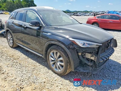 Czwarte zdjęcie samochodu z boku: 2021 INFINITI QX50 ESSENTIAL VIN:3PCAJ5CA8MF105699 - miniatura