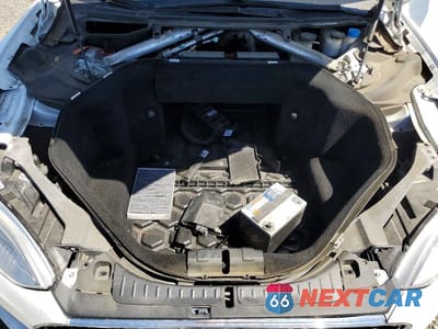 Zdjęcie 11 z 12 samochodu: 2014 TESLA MODEL S VIN:5YJSA1S16EFP49380 - miniatura