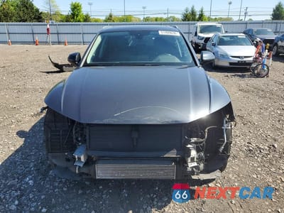 Piąte zdjęcie samochodu w środku: 2021 AUDI Q5 PREMIUM PLUS VIN:WA1BAAFYXM2012976 - miniatura