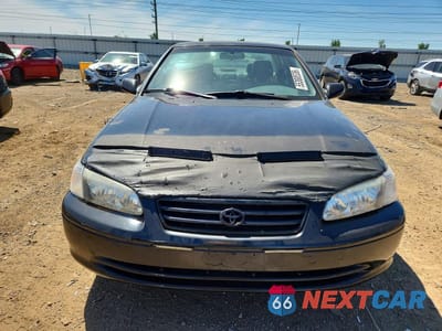 Piąte zdjęcie samochodu w środku: 1998 TOYOTA CAMRY LE V6 VIN:4T1BF28K7WU053476 - miniatura