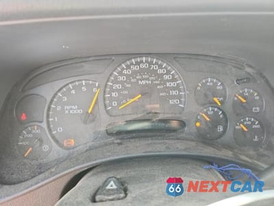 Zdjęcie 9 z 12 samochodu: 2005 CHEVROLET SILVERADO K2500 HEAVY DUTY VIN:1GCHK29U25E203934 - miniatura