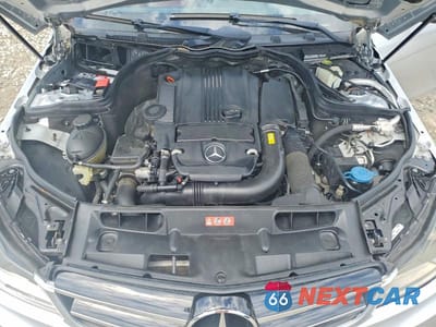 Zdjęcie 11 z 12 samochodu: 2012 MERCEDES-BENZ C 250 VIN:WDDGJ4HB8CF901892 - miniatura