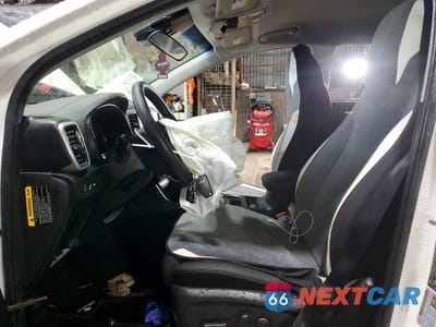 Zdjęcie 7 z 12 samochodu: 2021 KIA SPORTAGE LX VIN:KNDPMCAC8M7935941 - miniatura