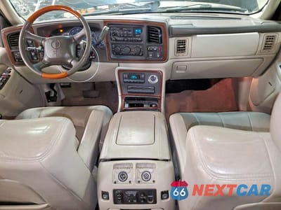 Zdjęcie 8 z 13 samochodu: 2002 CADILLAC ESCALADE LUXURY VIN:1GYEK63N42R115834 - miniatura