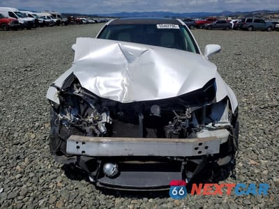 Piąte zdjęcie samochodu w środku: 2013 LEXUS IS 250 VIN:JTHBF5C22D5188237 - miniatura